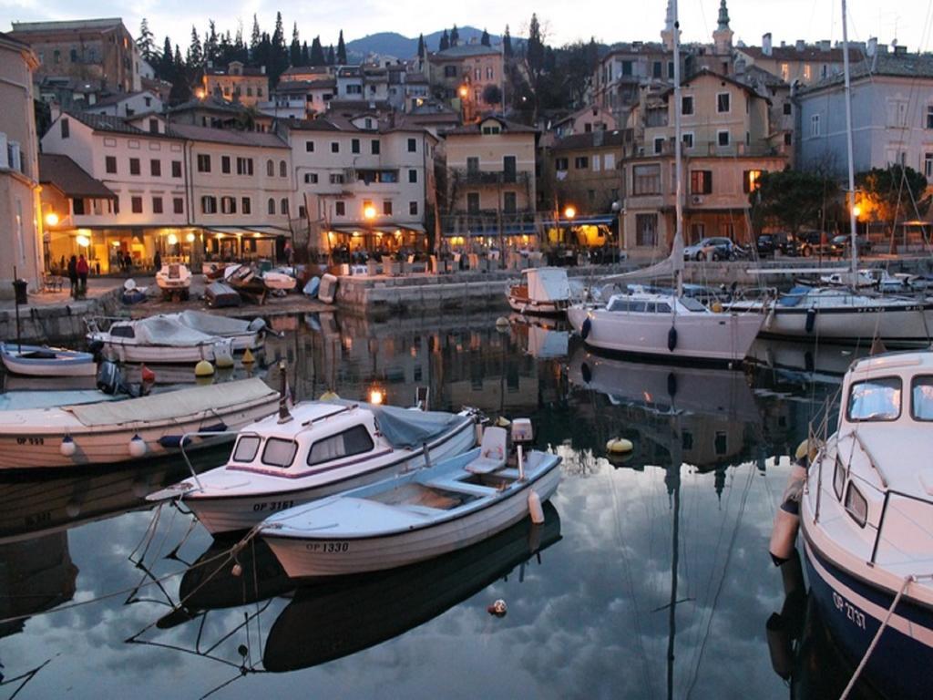 Villetta Diana Opatija Exteriör bild